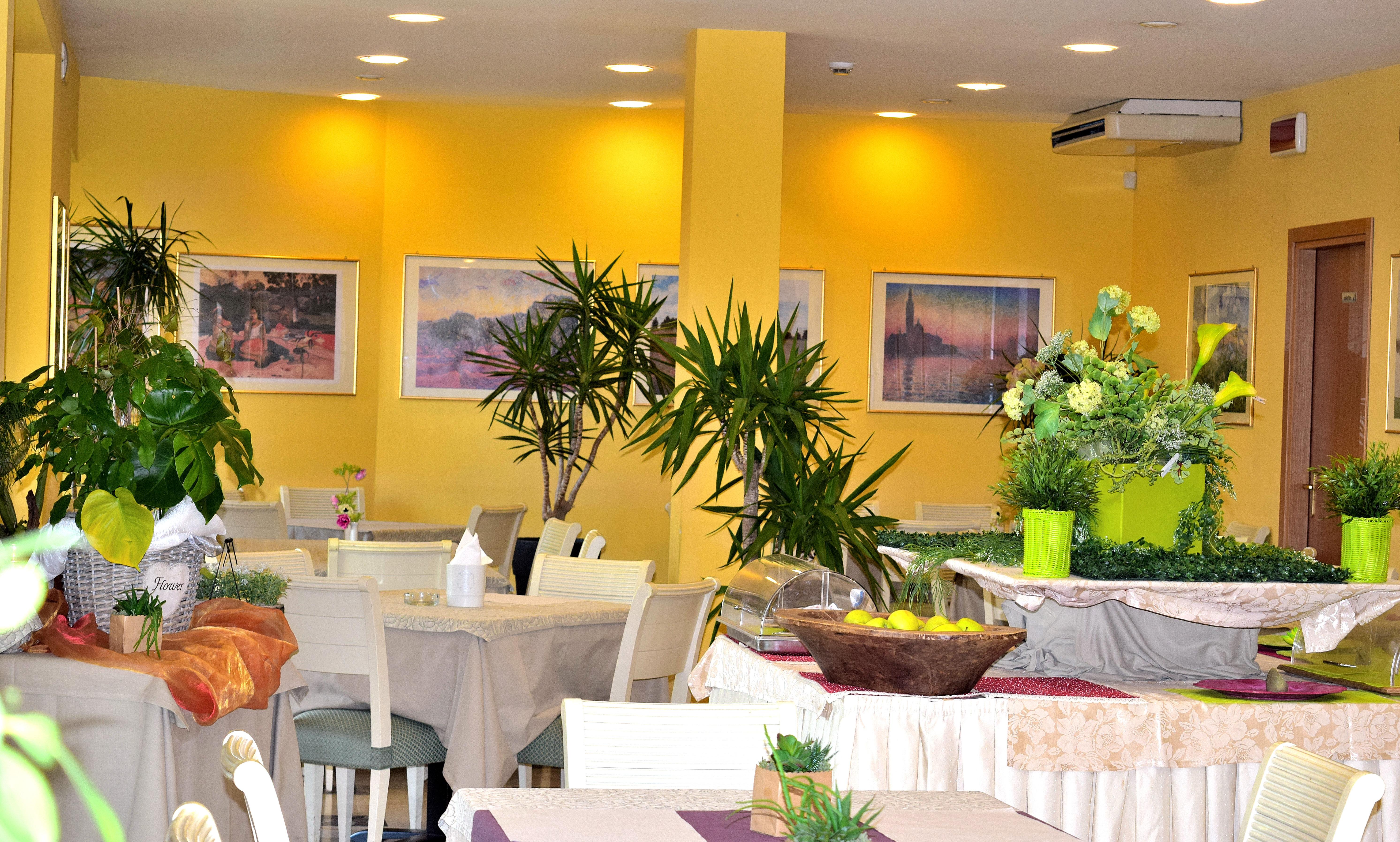 Ahg Riva Del Sole Hotel - Adults Only Moniga del Garda Exterior photo