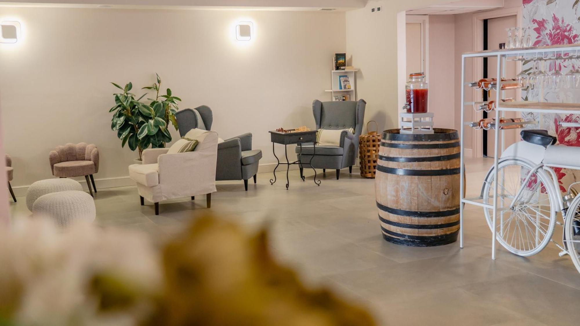 Ahg Riva Del Sole Hotel - Adults Only Moniga del Garda Exterior photo